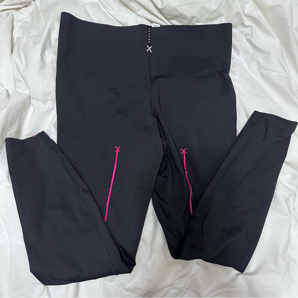 Savage Fenty Hotline High-Waist Legging Black Caviar Pink Accents Size 1x - Picture 2 of 3